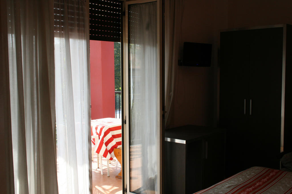 Hotel Renato Sesto San Giovanni Kamer foto