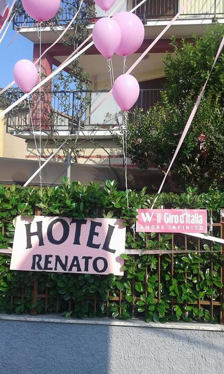 Hotel Renato Sesto San Giovanni Buitenkant foto